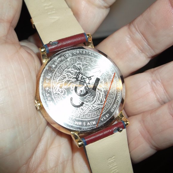Beautiful Versace Watch - Picture 2 of 5